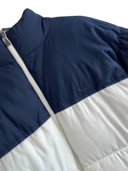 Nike 00s Navy And White Embroided Down Puffer - Image 4