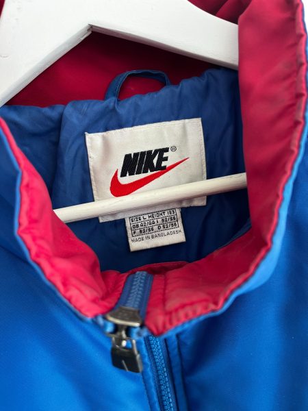 Vintage 90s Nike Oversized Spellout Jacket - Image 2