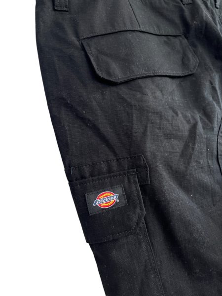 Dickies Black Cargo Shorts - Image 4