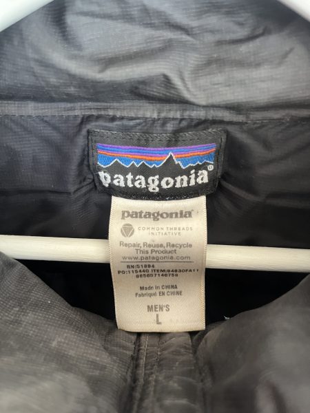Patagonia Grey Padded Goose Down Jacket - Image 2