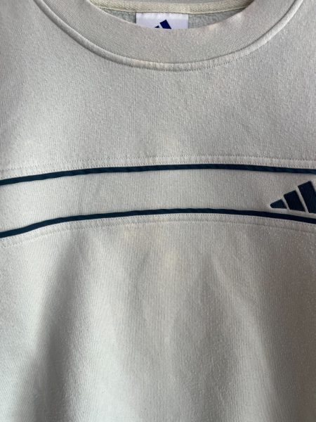 90s Adidas Cream Sweatshirt - Image 4